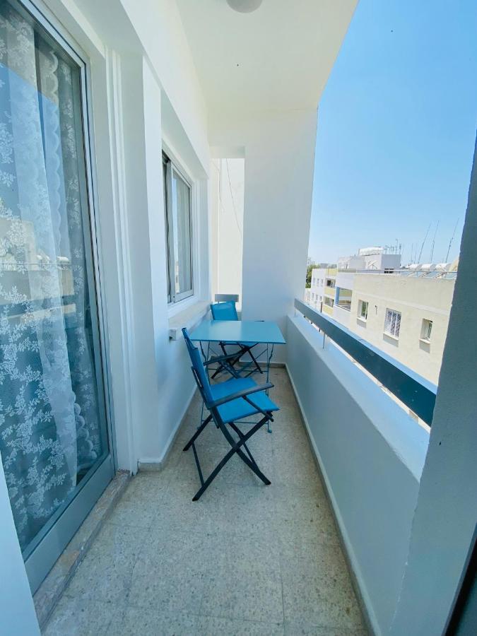 Simple One Bedroom Flat In Engomi Eksteriør billede
